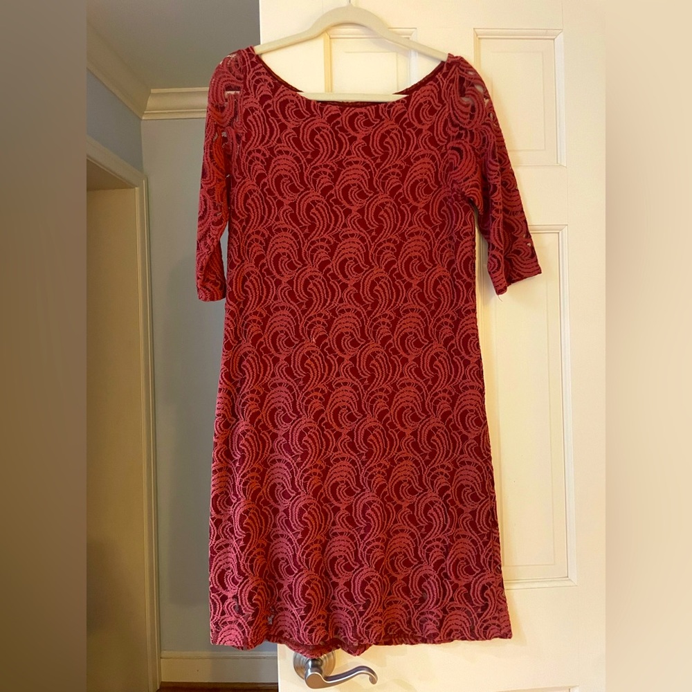 Julienne red lace midi dress, size M